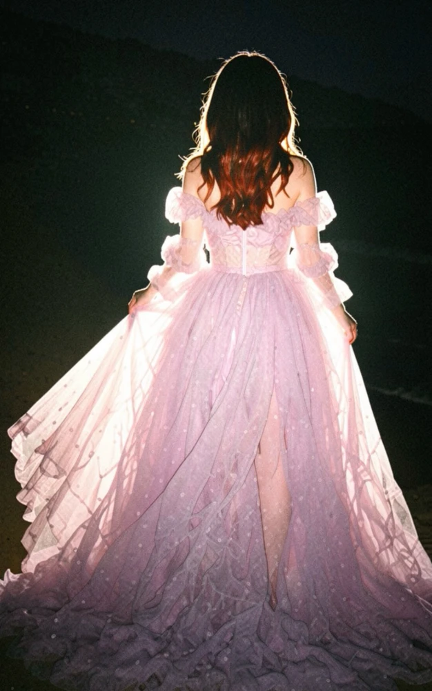 GIF uploaded by Yueyue