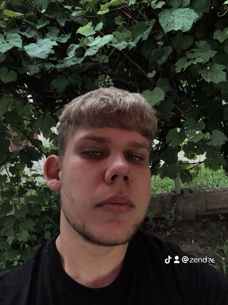 GIF uploaded by Oliwier