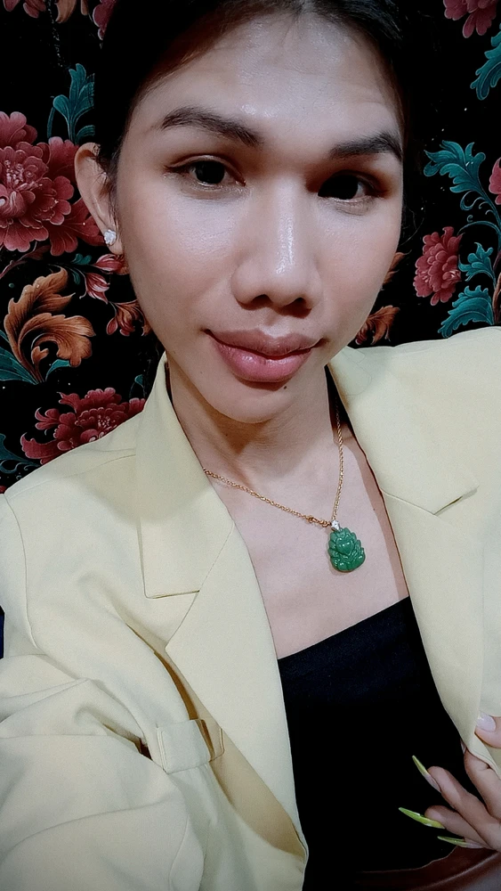 GIF uploaded by Safii