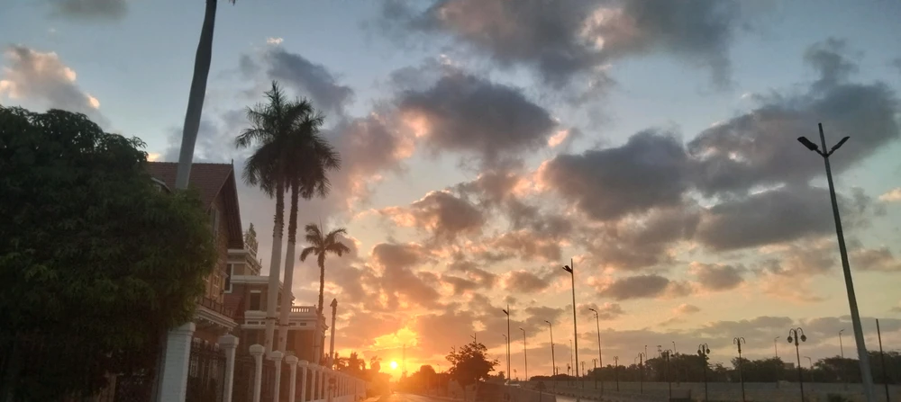 GIF uploaded by sherouk