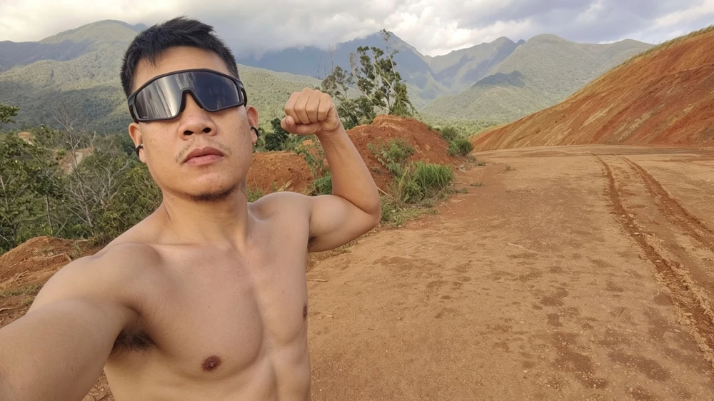 GIF uploaded by Maestro