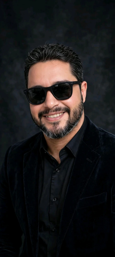 GIF tso los ntawm Ahmed rafat