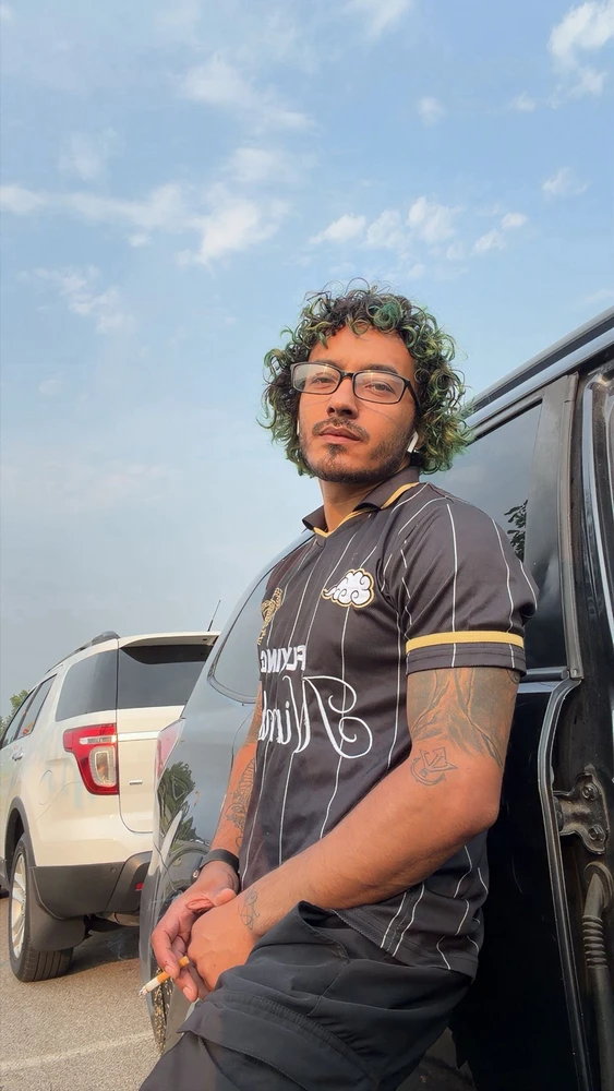 GIF آپلود شده توسط James