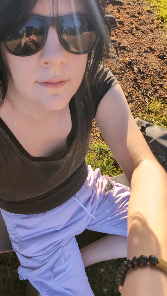 GIF Morgan (They/Them) tarapyndan ýüklenen