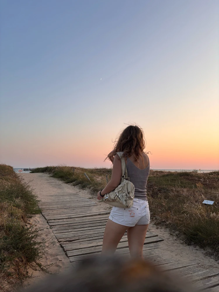 GIF imtella' minn Loran