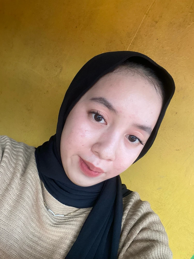 GIF uploaded by Herlina