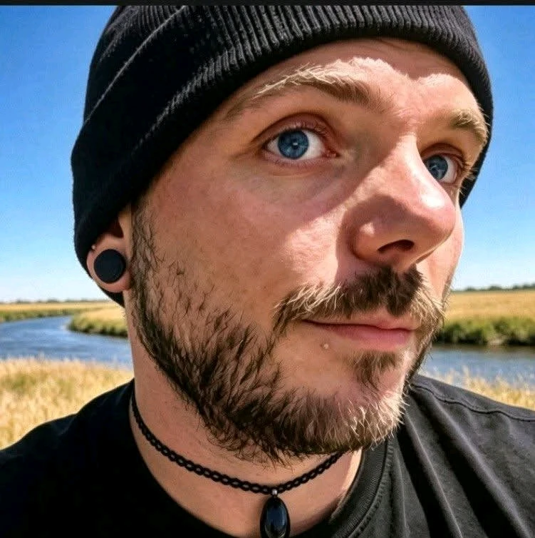 GIF tso los ntawm Anthony W
