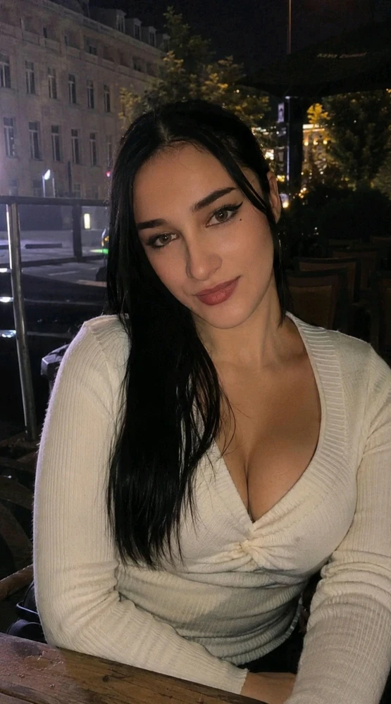 GIF uploaded by Fazlin
