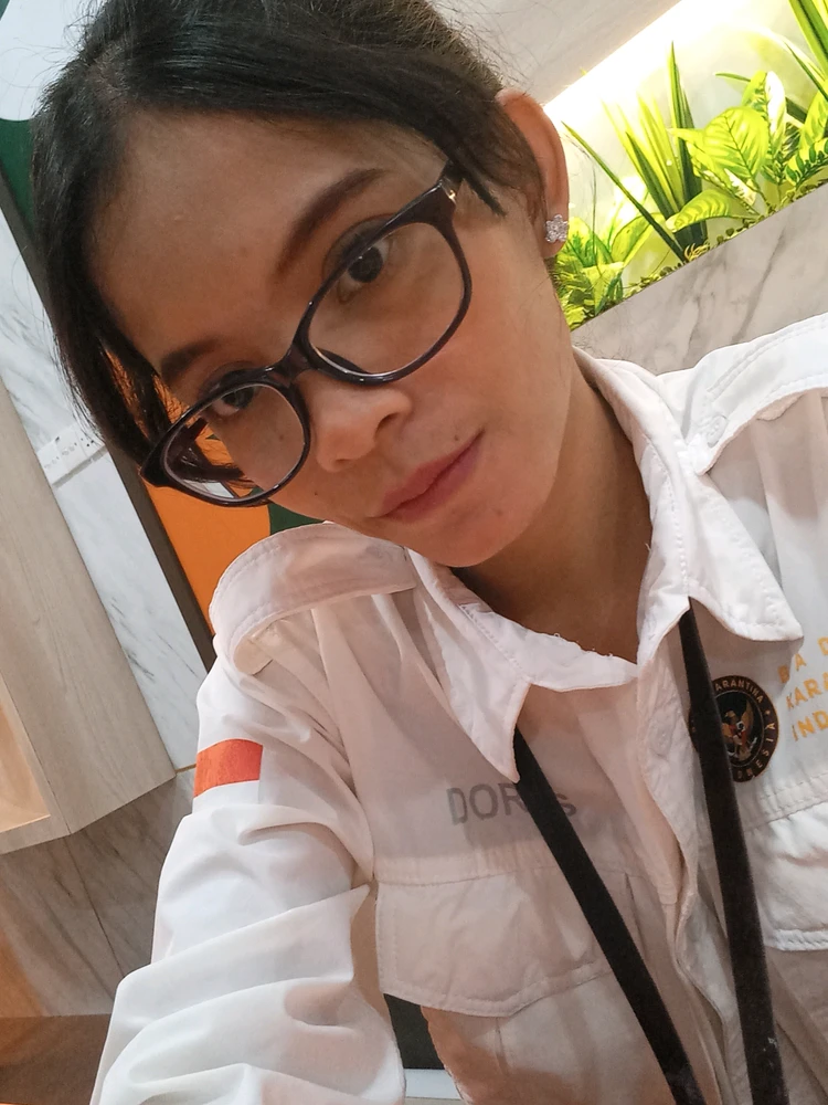 GIF uploaded by Doras