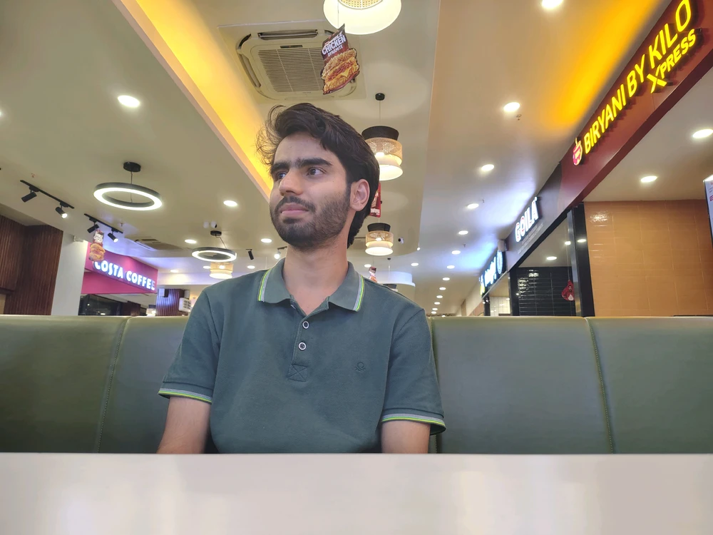 GIF uploaded by Haziq