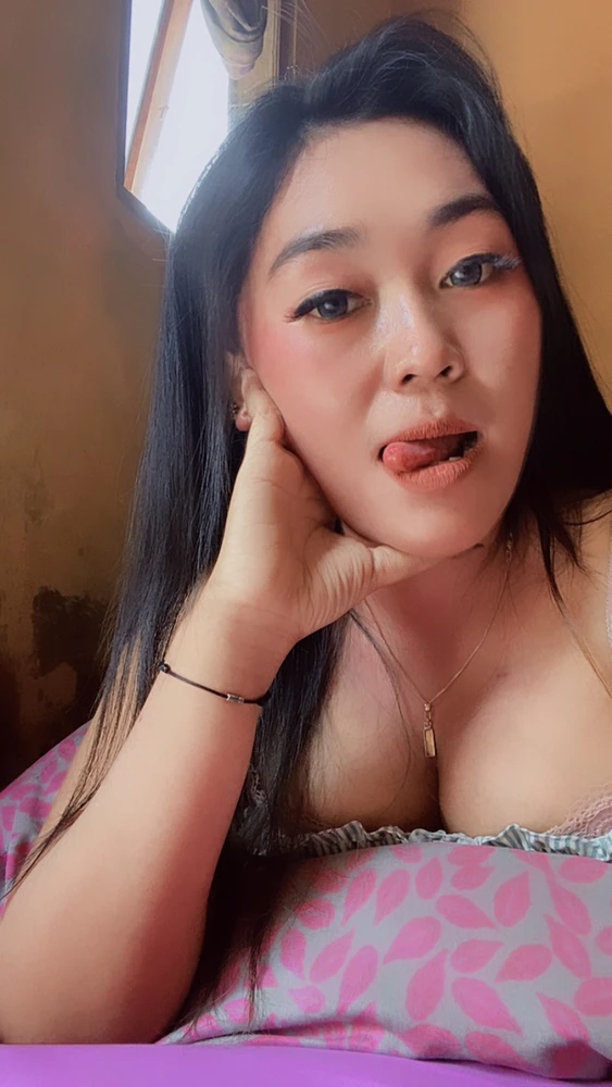 GIF diunggah ku vanca amora