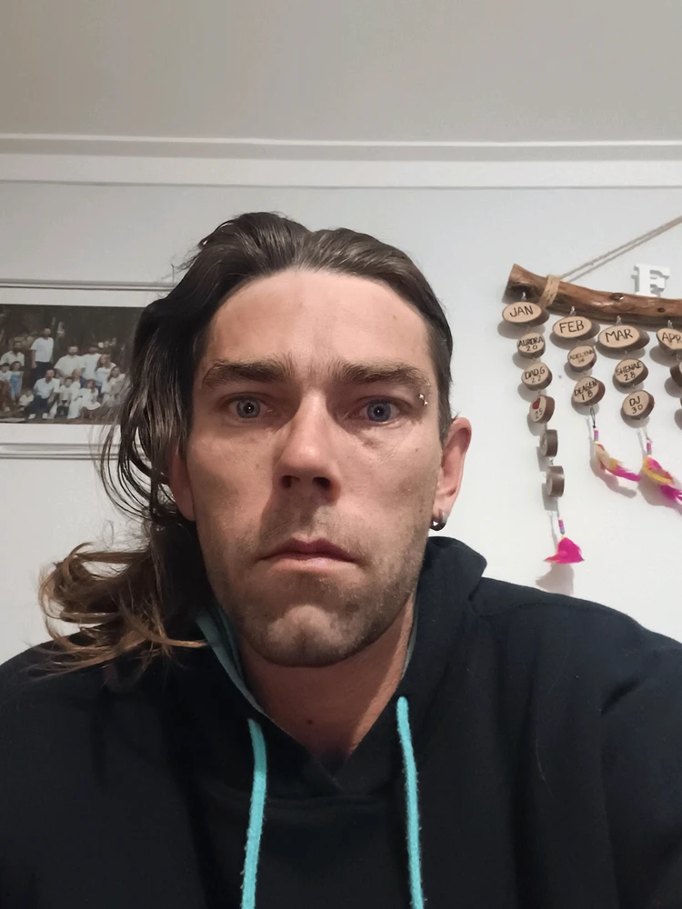 GIF uploaded by Dylan (Dj)