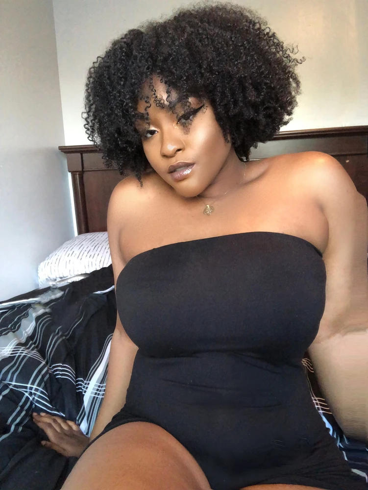 GIF uploaded by Goddess Adora
