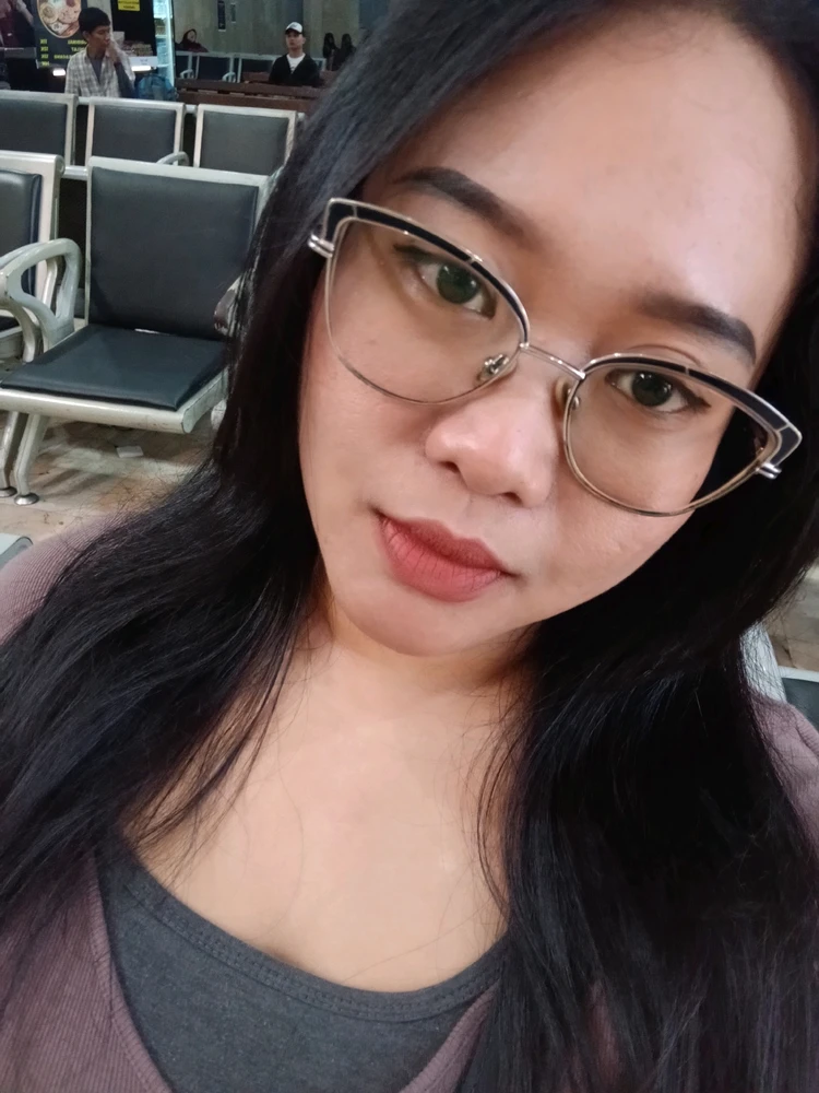 Gi-upload ni miyu ang hulagway