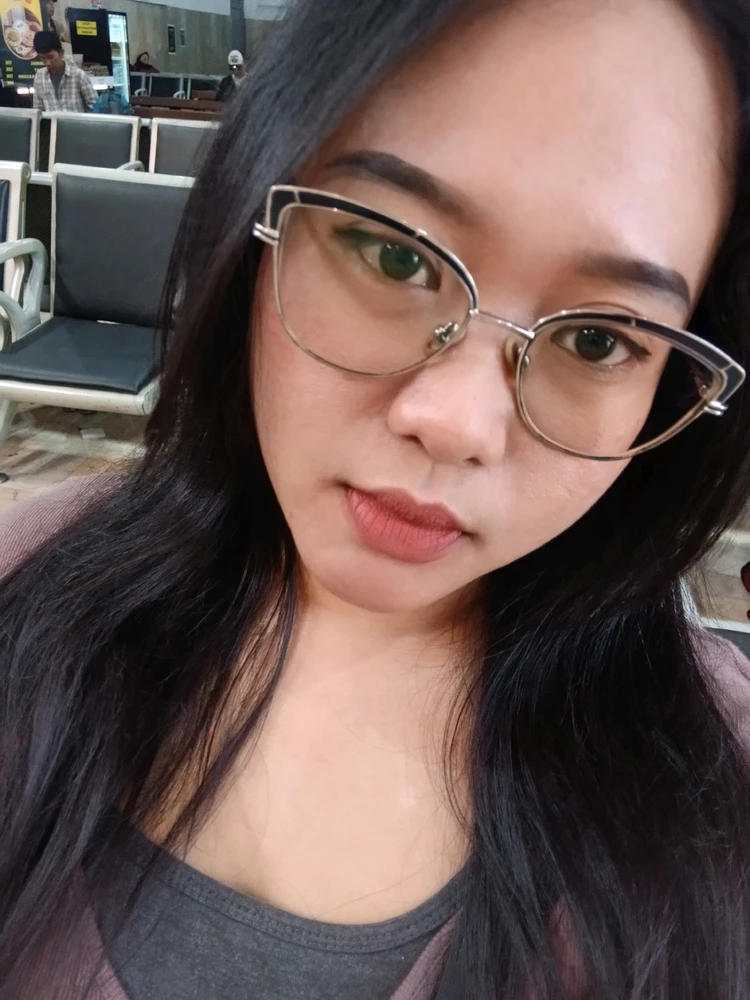 Gi-upload ni miyu ang hulagway