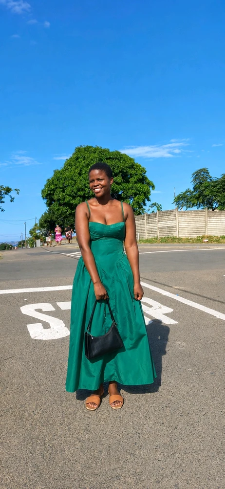GIF uploaded by Asanda