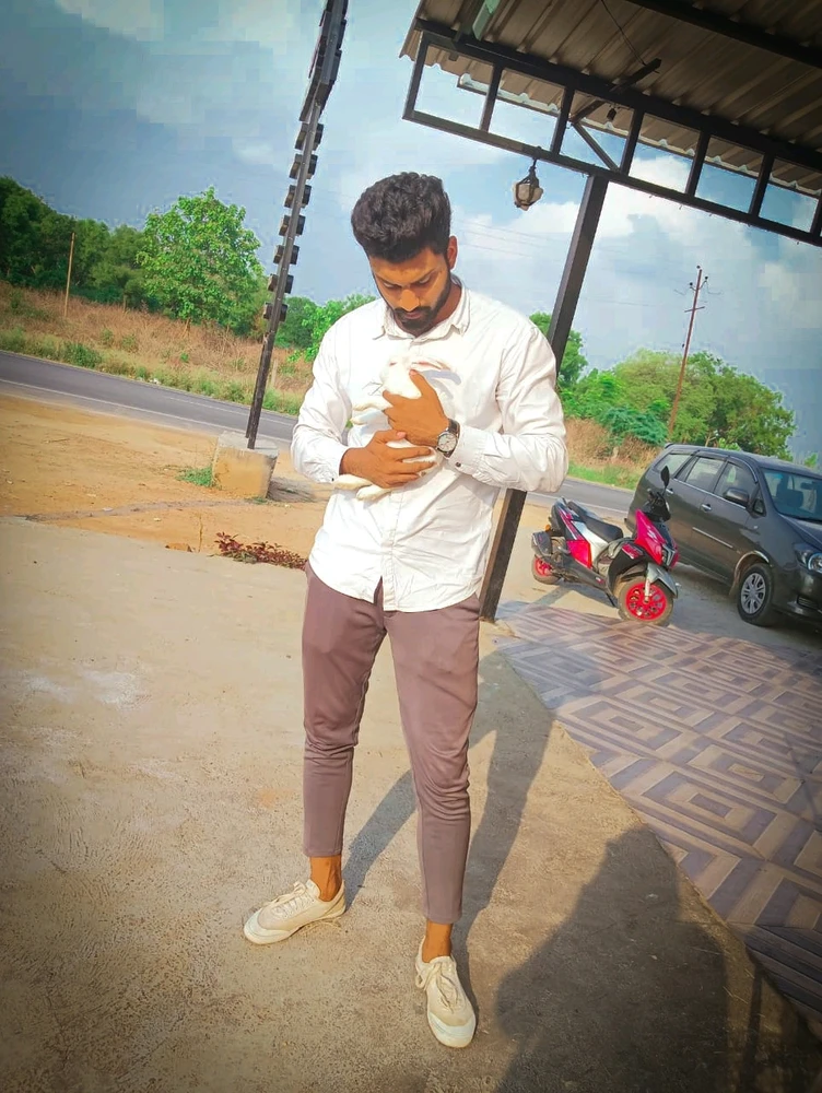 GIF gi-upload ni Mudasir Zayn