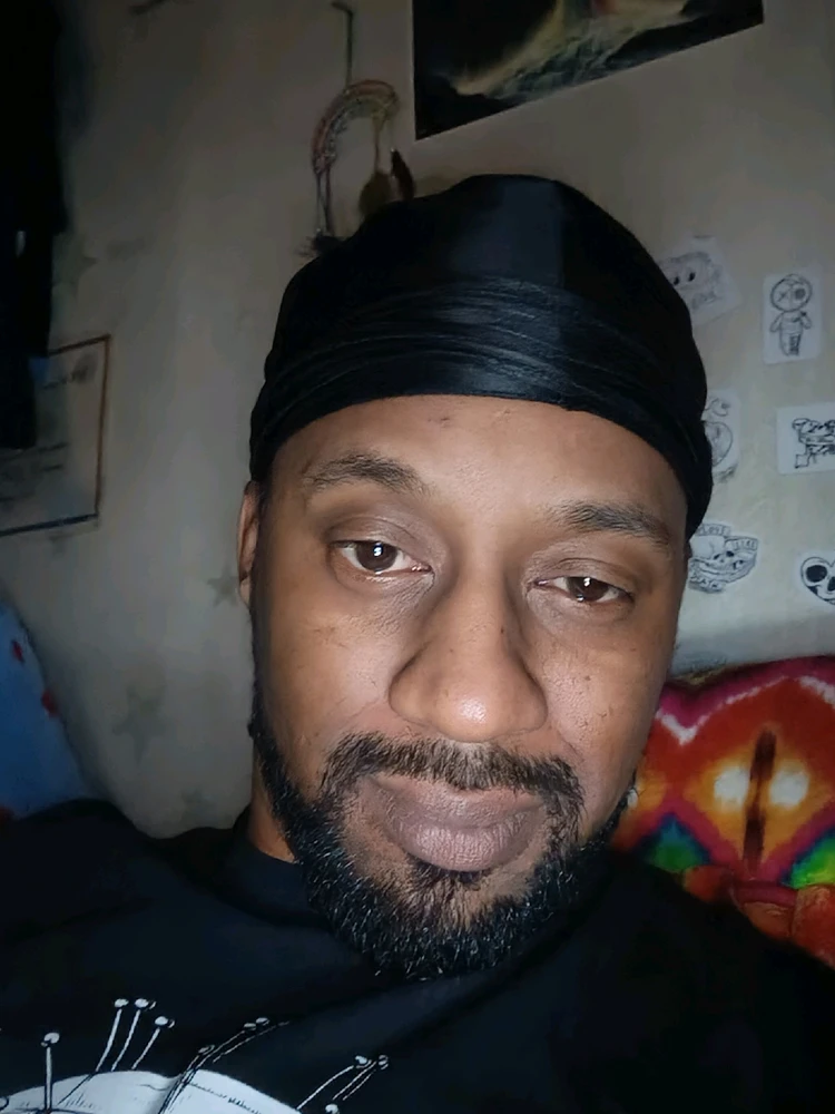 Brandon tarapyndan ýüklenen surat