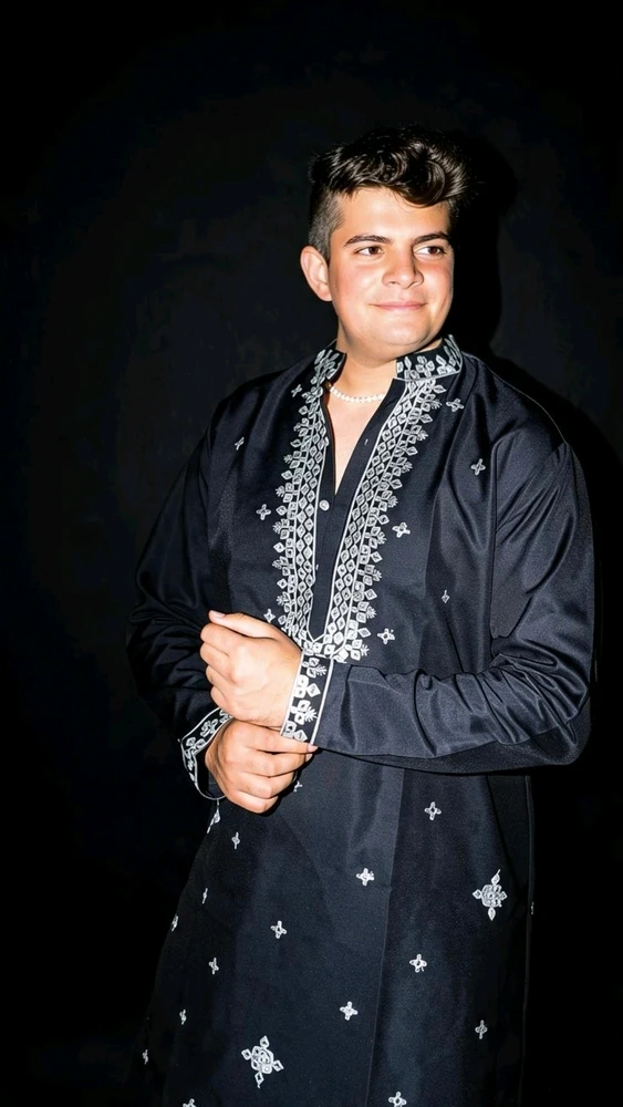 GIF na in-upload ni Devang
