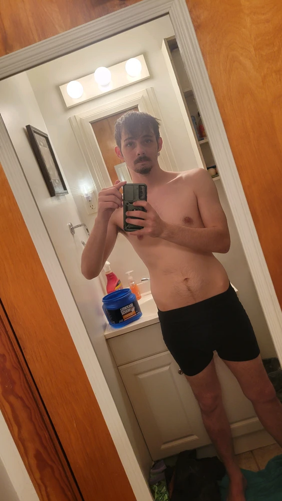 GIF Tyler Webb tarapyndan ýüklenen