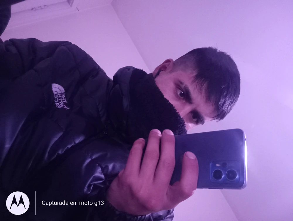 Гіфку завантажив Eric Rojo