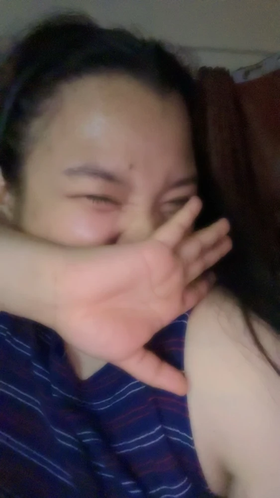 GIF diunggah oleh Rain