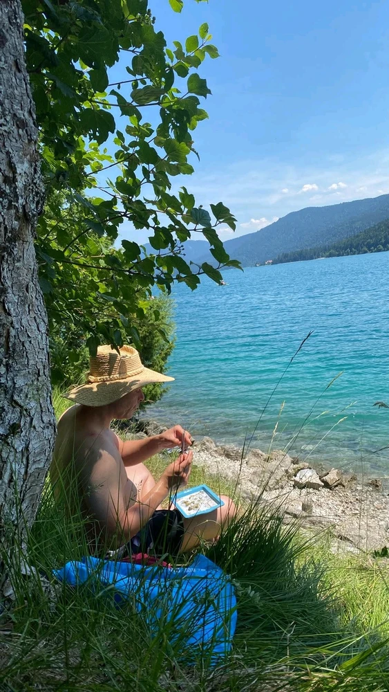 Buzzek erabiltzaileak igotako GIFa