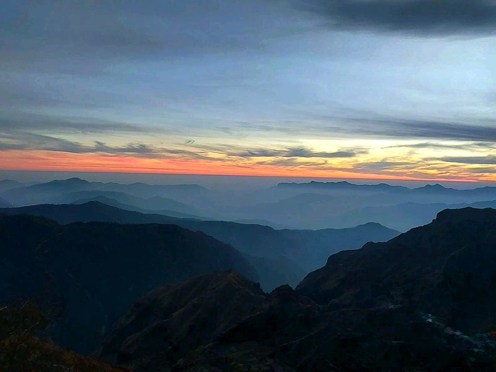 Deep അപ്ലോഡ് ചെയ്ത GIF