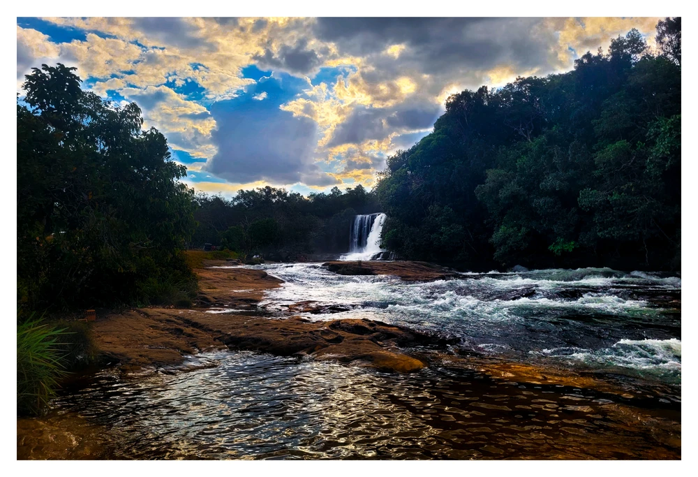 GIF uploaded by Assis