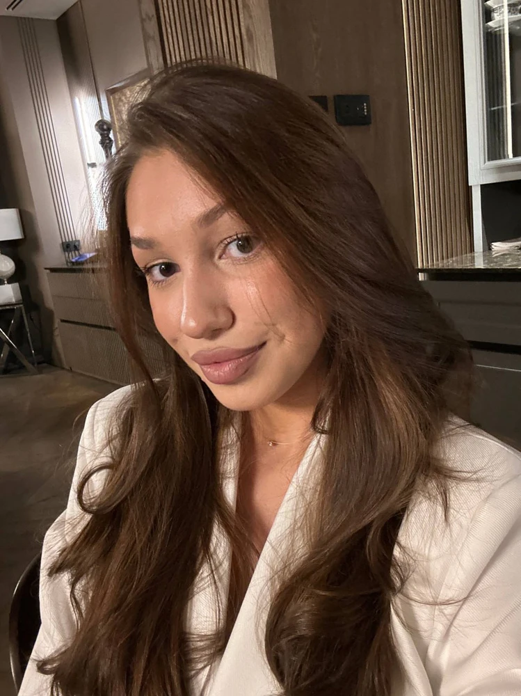 Lika پاران اپ لوڊ ٿيل GIF