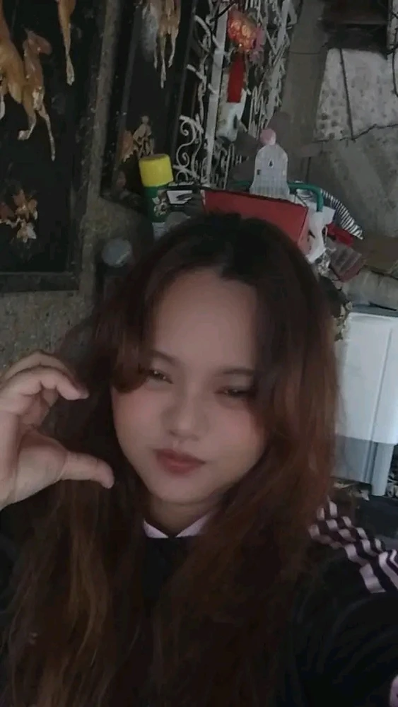 د Emi لخوا GIF اپلوډ شوی