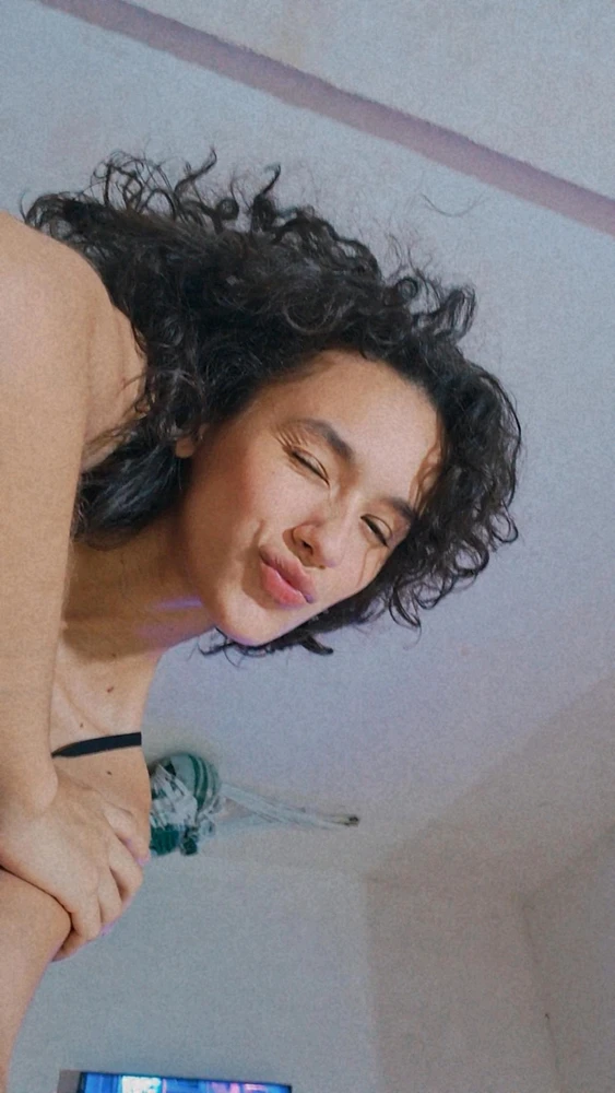 GIF da Natália ya loda