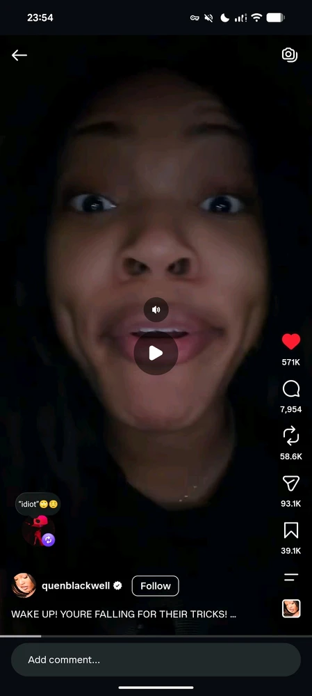 GIF dimuat naik oleh Quinn