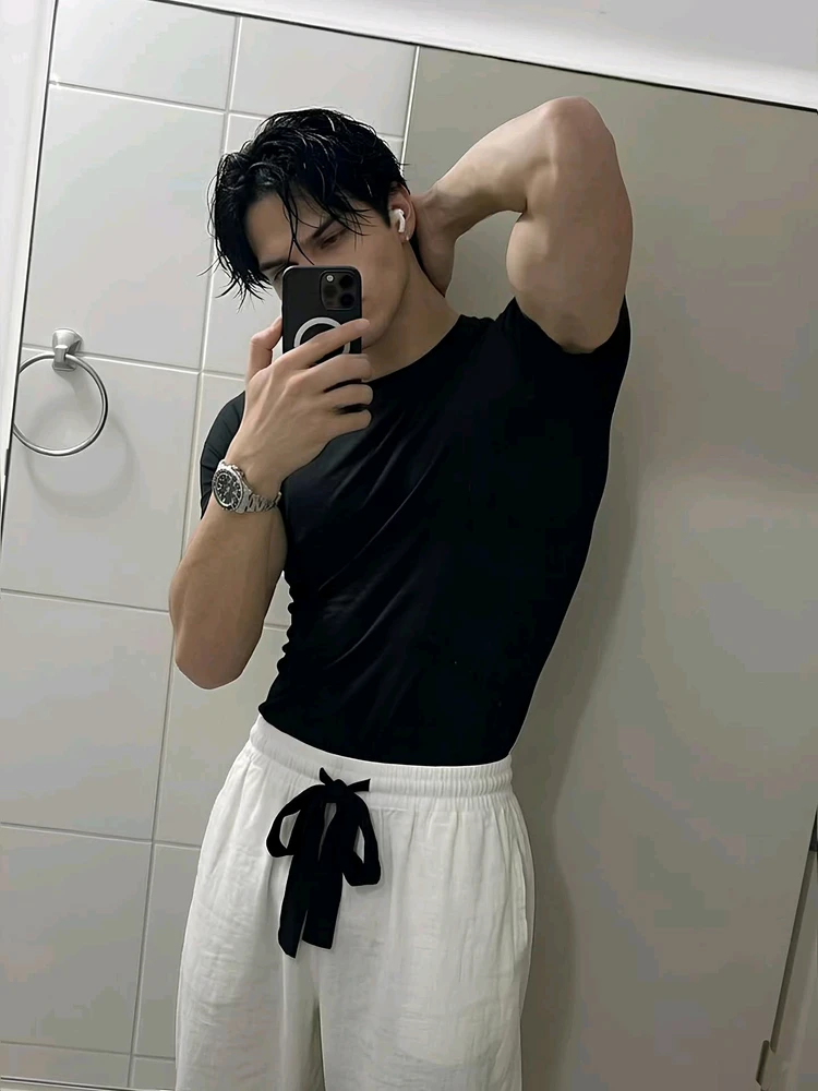 Alex(e)k igotako irudia