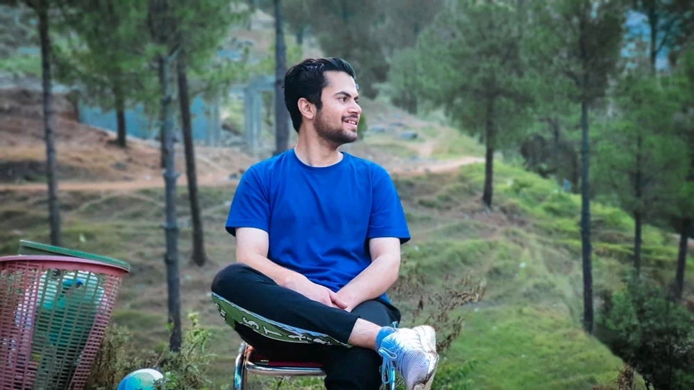 GIF آپلود شده توسط aasim