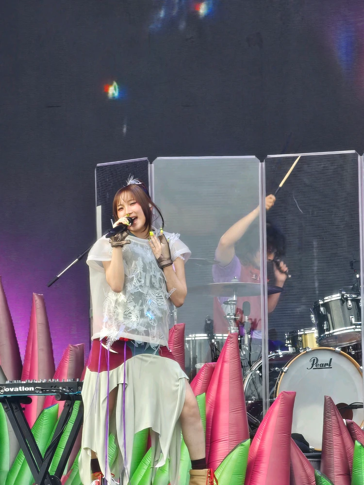 GIF uploaded by Leon