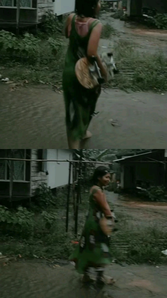 Raha байршуулсан GIF