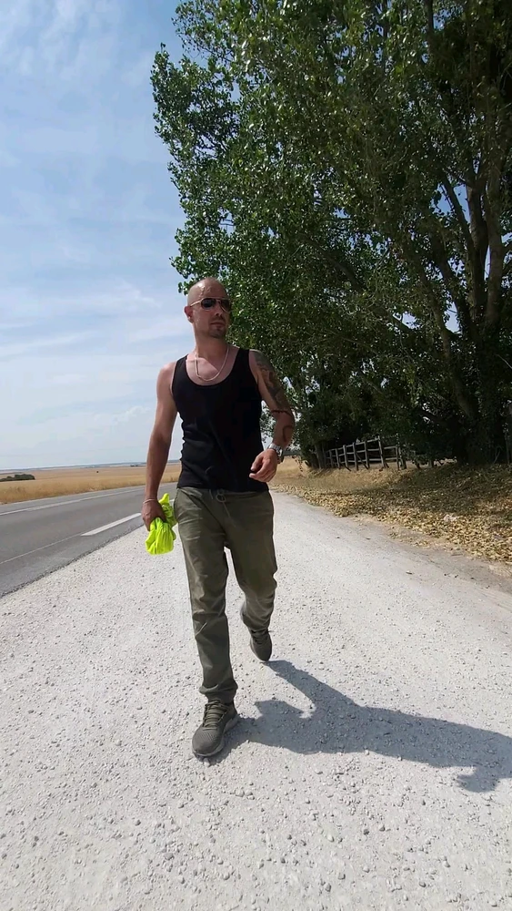 GIF Bejoyful tarapyndan ýüklenen
