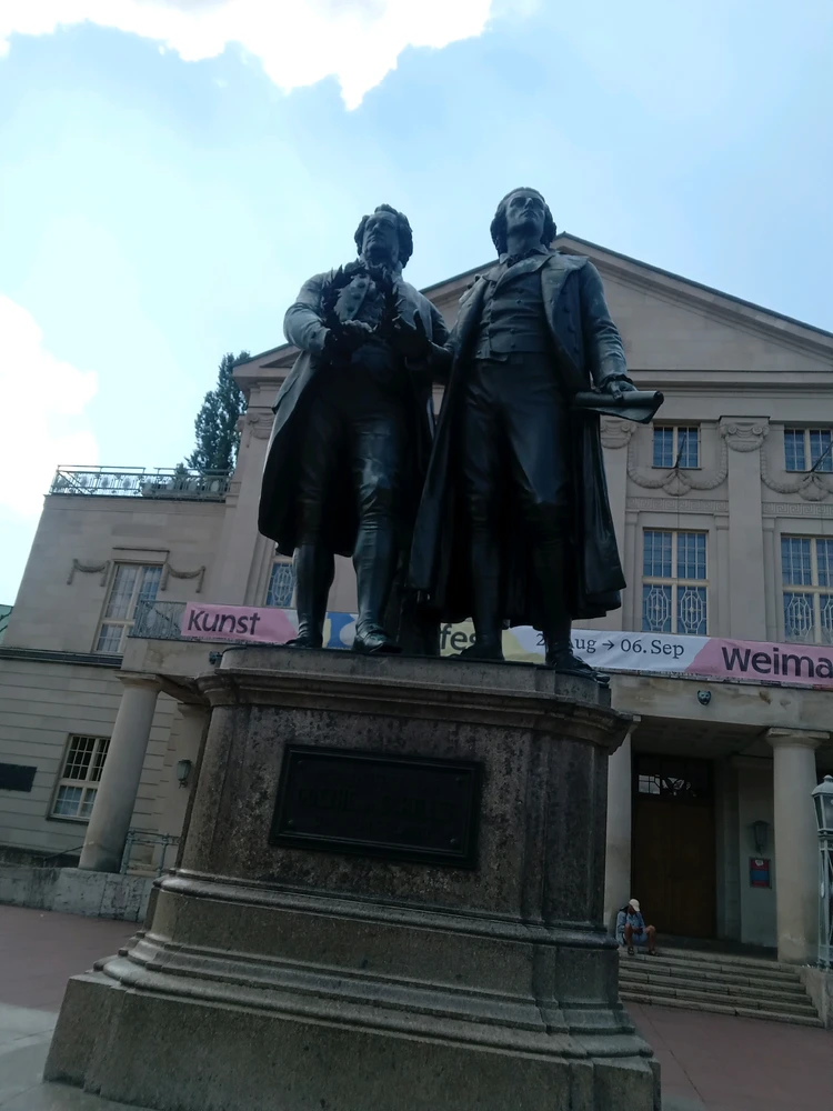 Imagine încărcată de Santiago