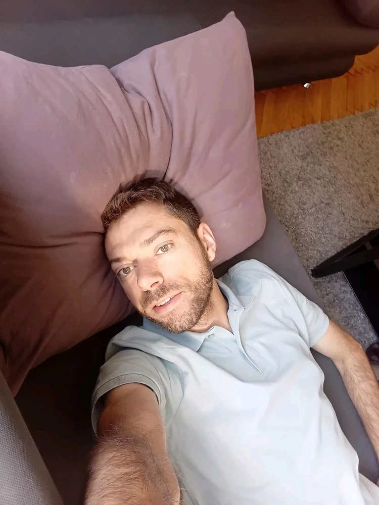 GIF uploaded by Marko