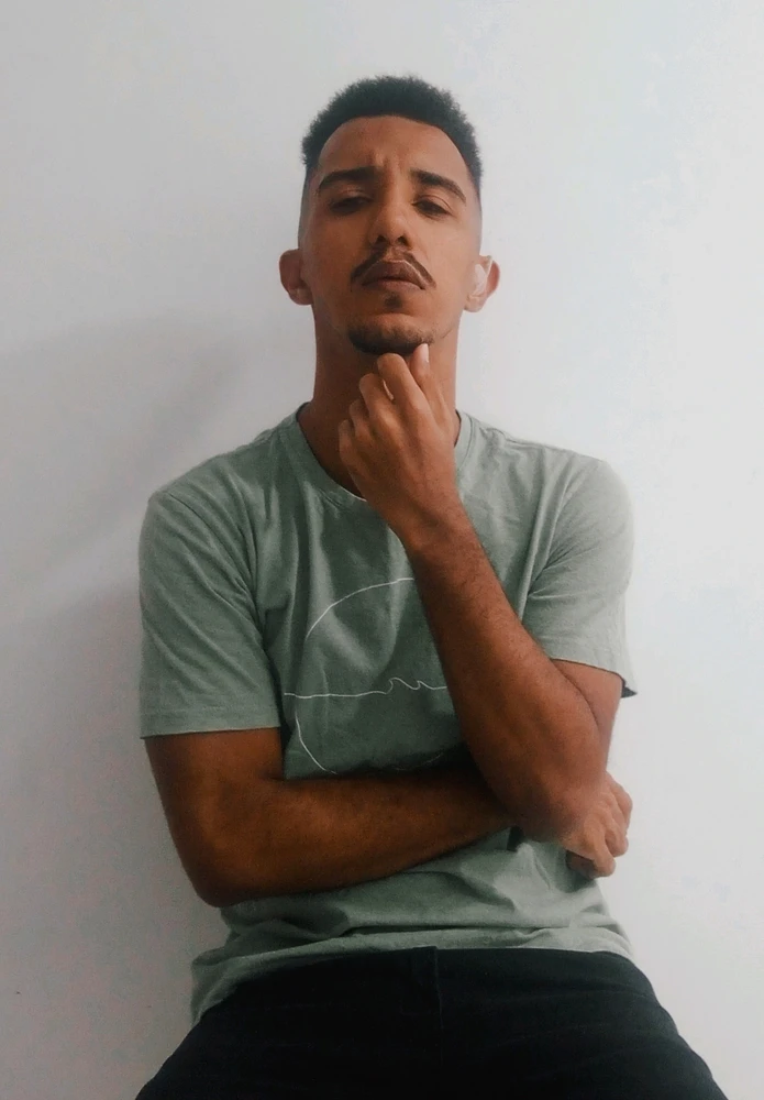 I-upload ni Gabriel Martins ang larawan