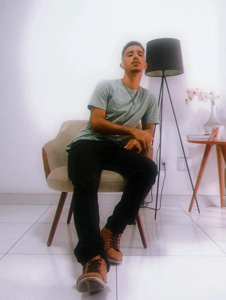 I-upload ni Gabriel Martins ang larawan