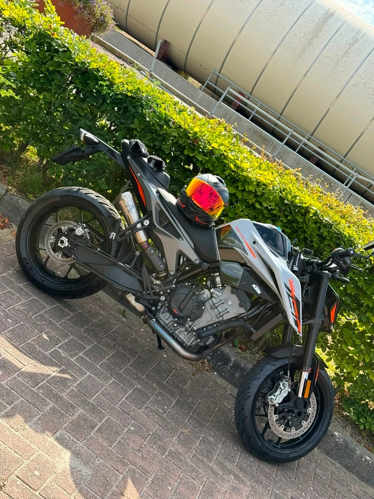 Mept پاران اپ لوڊ ٿيل GIF