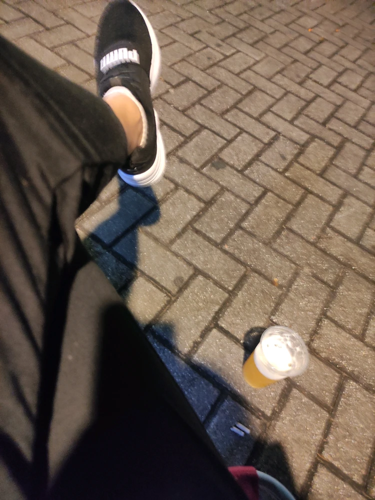 GIF gi-upload ni Ale