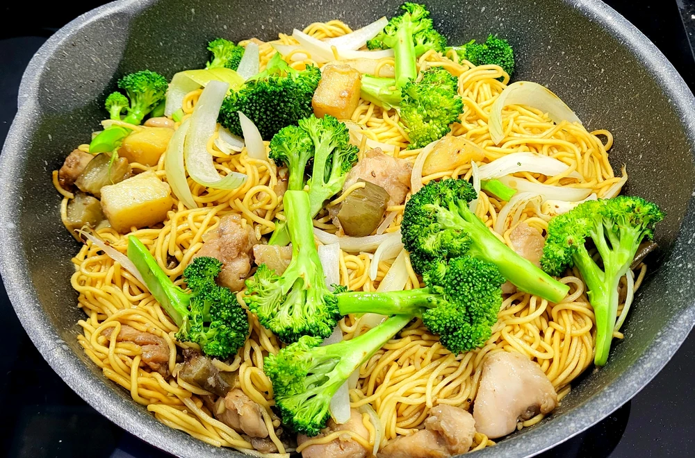 GIF gi-upload ni Tofu 🍜🍗🍟