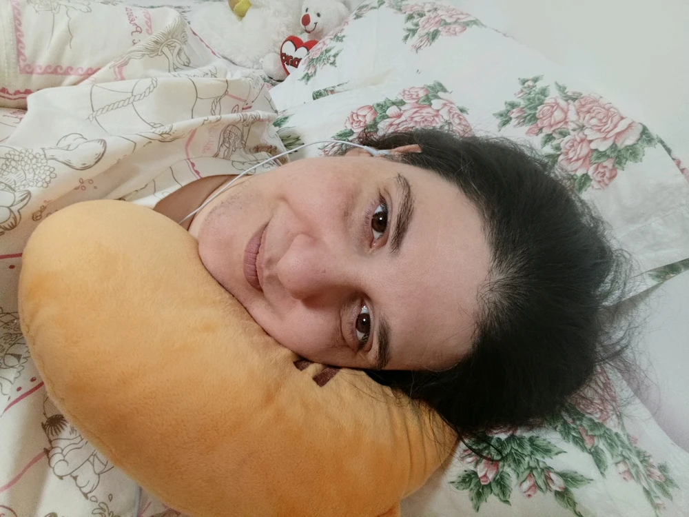 GIF tso los ntawm Amit Ela