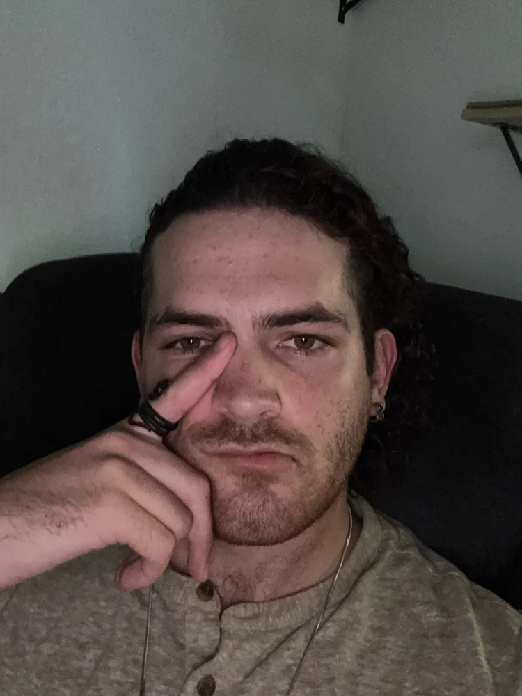 GIF uploaded by ᛒᛖᚲᚲ