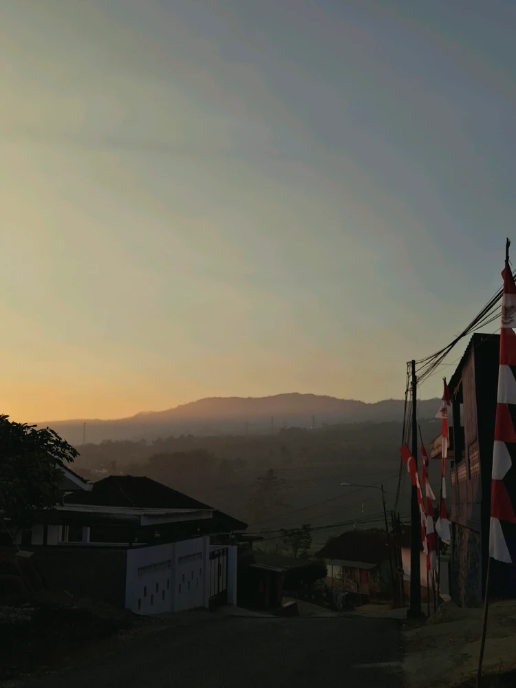 GIF gi-upload ni Ikanterika