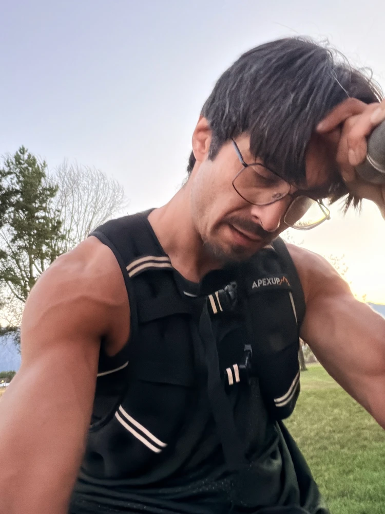 GIF gi-upload ni Carson