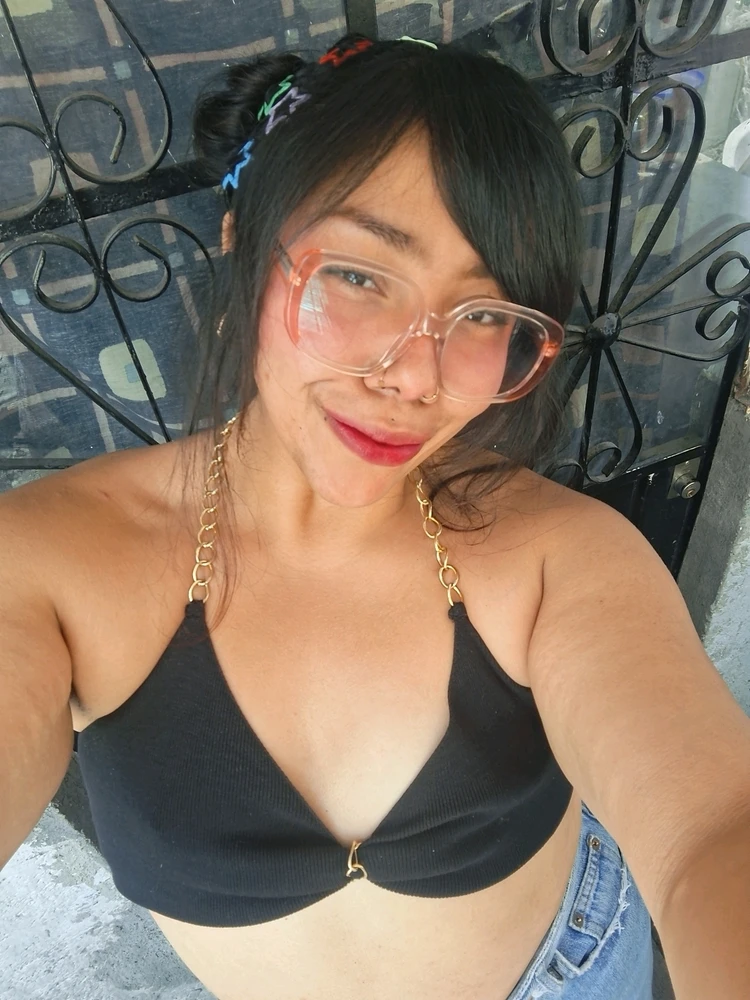 Alexandra上传的GIF